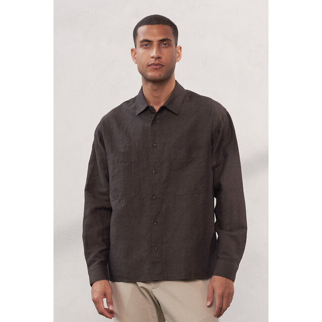 About Companions Dario Shirt - Linen Coffee