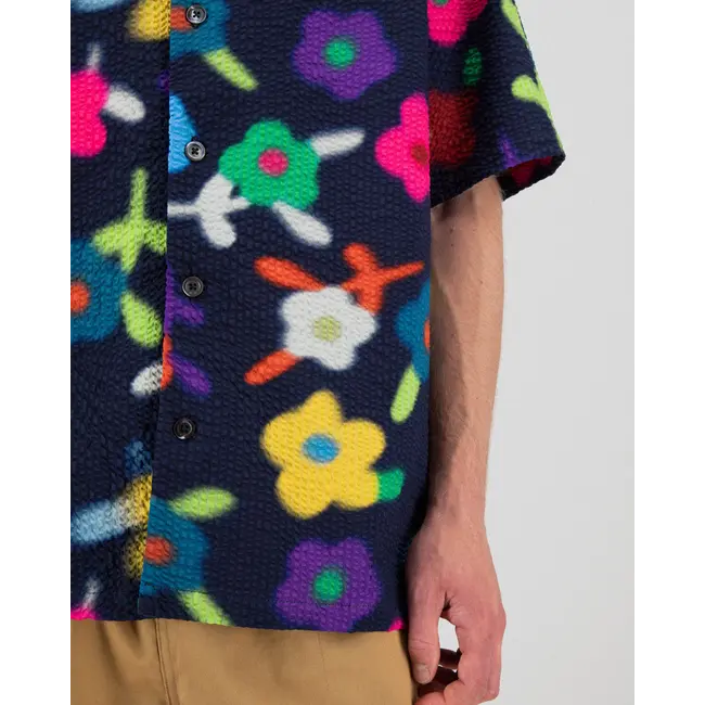 Howlin' Cocktail D’Amore Shirt - Trippy Flowers - Space