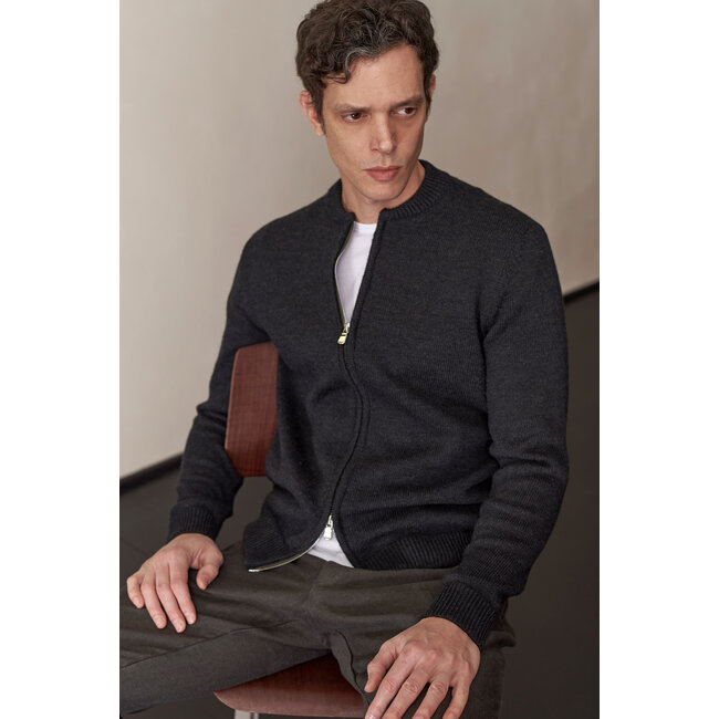 About Companions PAUL Cardigan - Pure Merino Mel Black