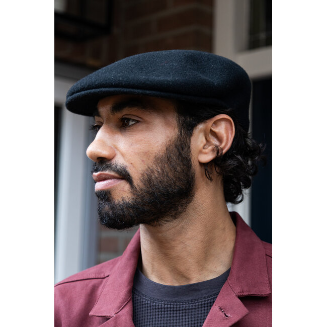 Shop the look Habib - Bonne Suits - Kangol - Kleman - Gramicci