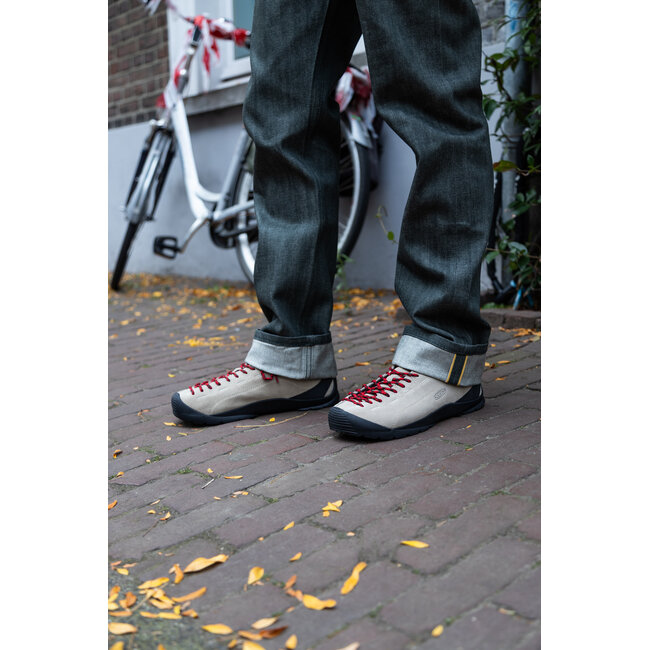 Shop the look Joost - Keen - Naked And Famous - Portuguese Flannel - Universal Works