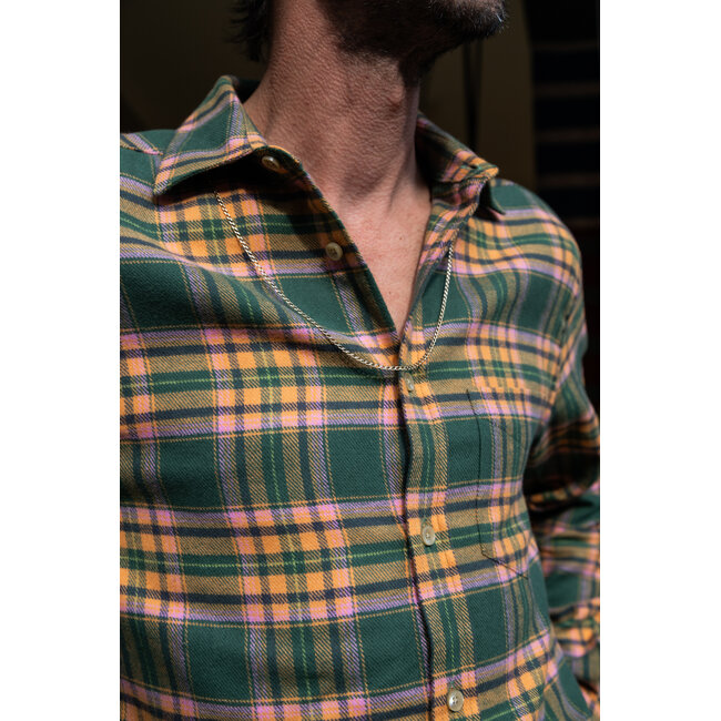 Shop the look Gijs - Portuguese Flannel - Universal Works - Sebago