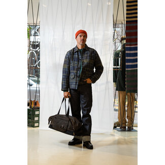 Shop the look Joost  - Universal Works - Norse Projects - Sebago - Barbour - Naked And Famous