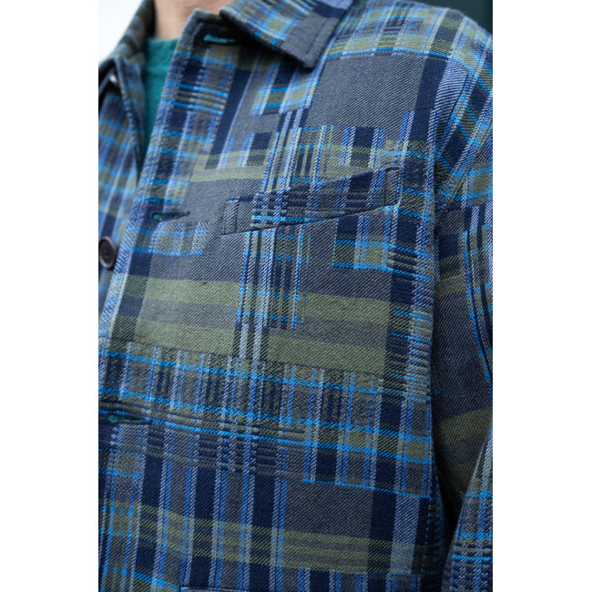 Shop the look Joost  - Universal Works - Norse Projects - Sebago - Barbour - Naked And Famous