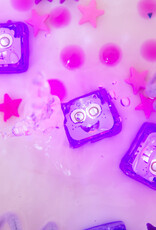 Glo Pals Light-up cubes Lumi