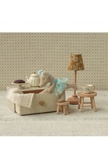 Maileg Kleine zus Dance Mouse in daybed