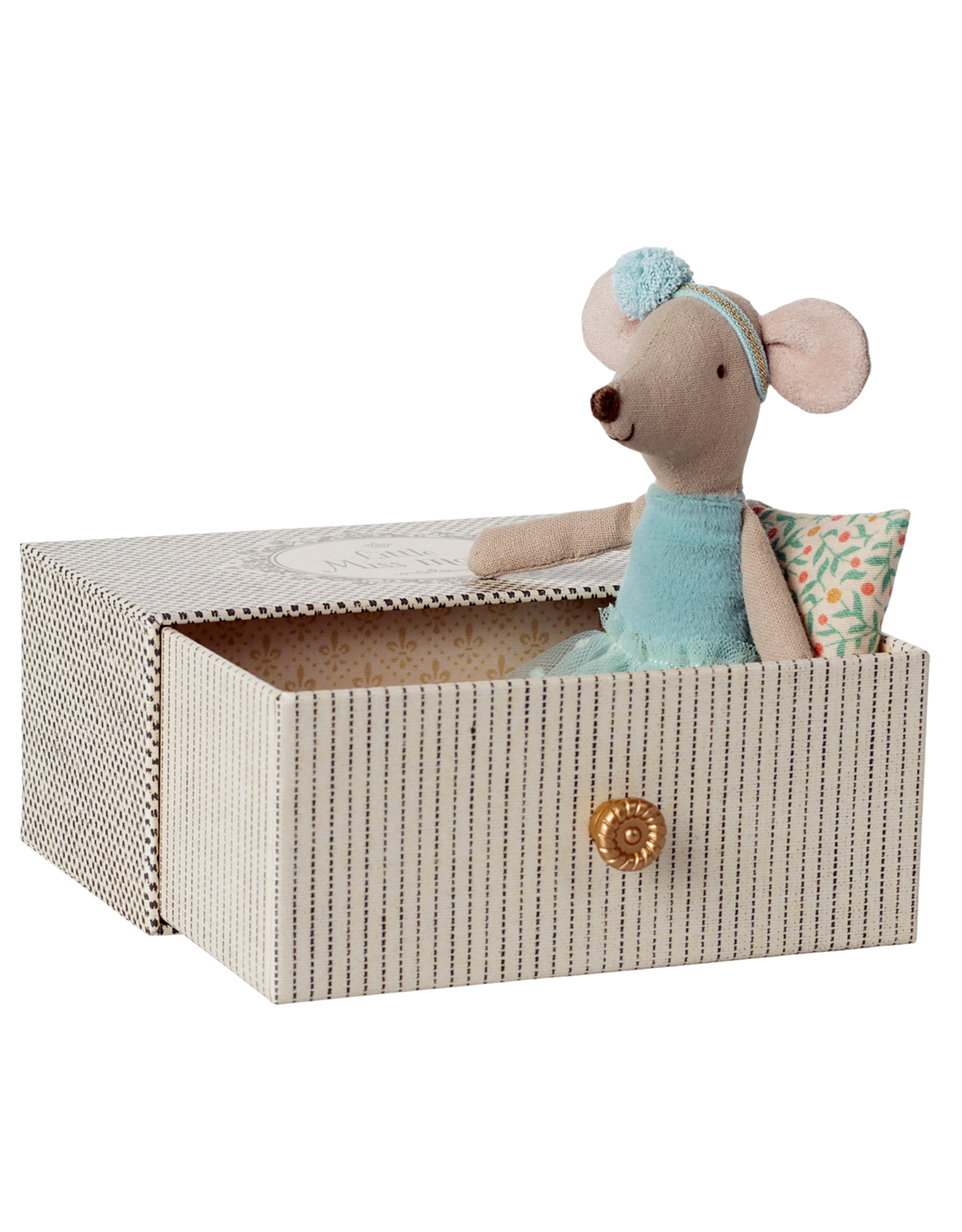 Maileg Kleine zus Dance Mouse in daybed