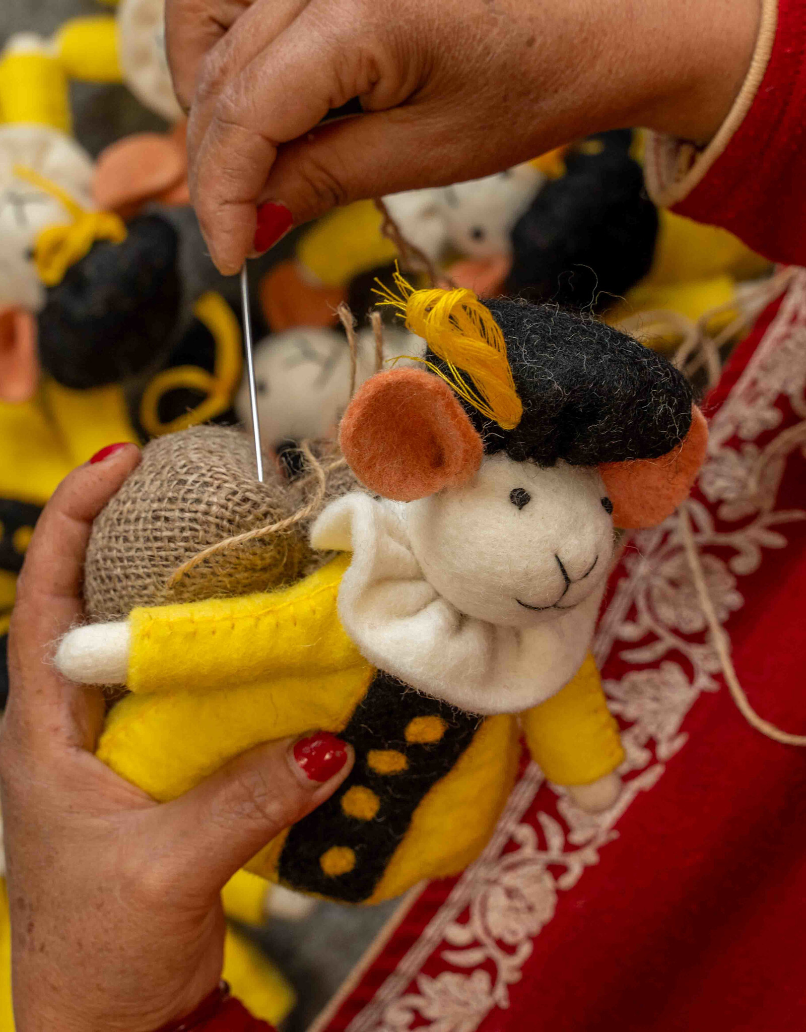 Sjaal met Verhaal Muis Pietermuis Geel