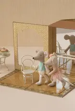 Maileg Dansstudio met Kleine broer en zus Ballet Maileg Dansstudio met Kleine broer en zus Ballet