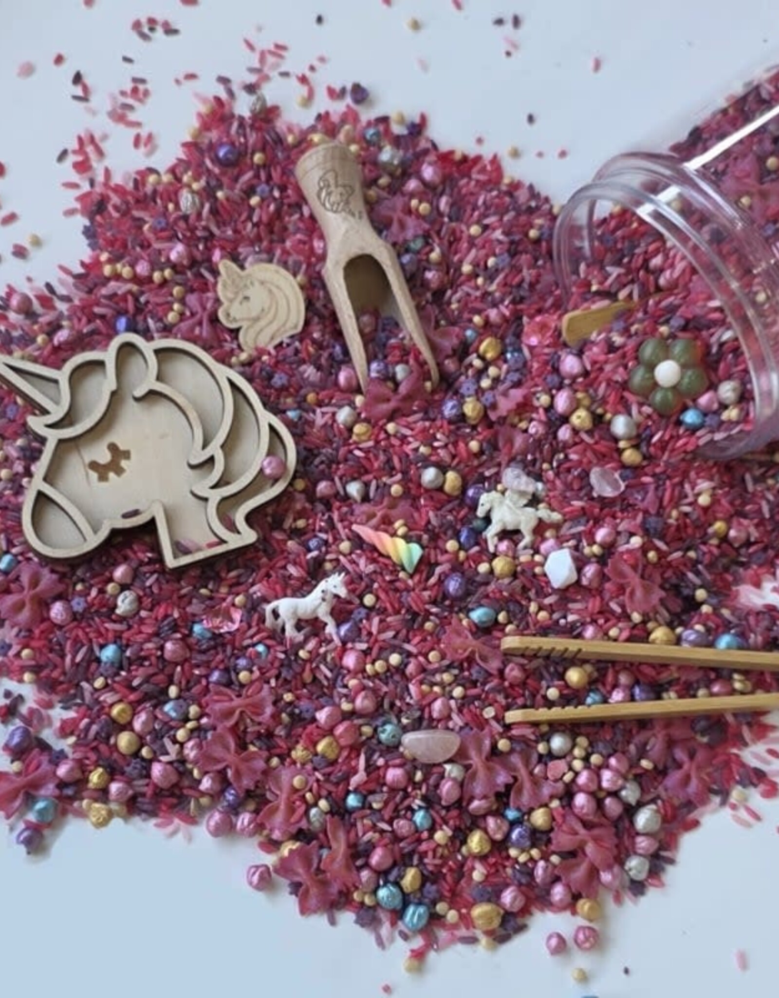 SensoryFun PourAndPlay Unicorn