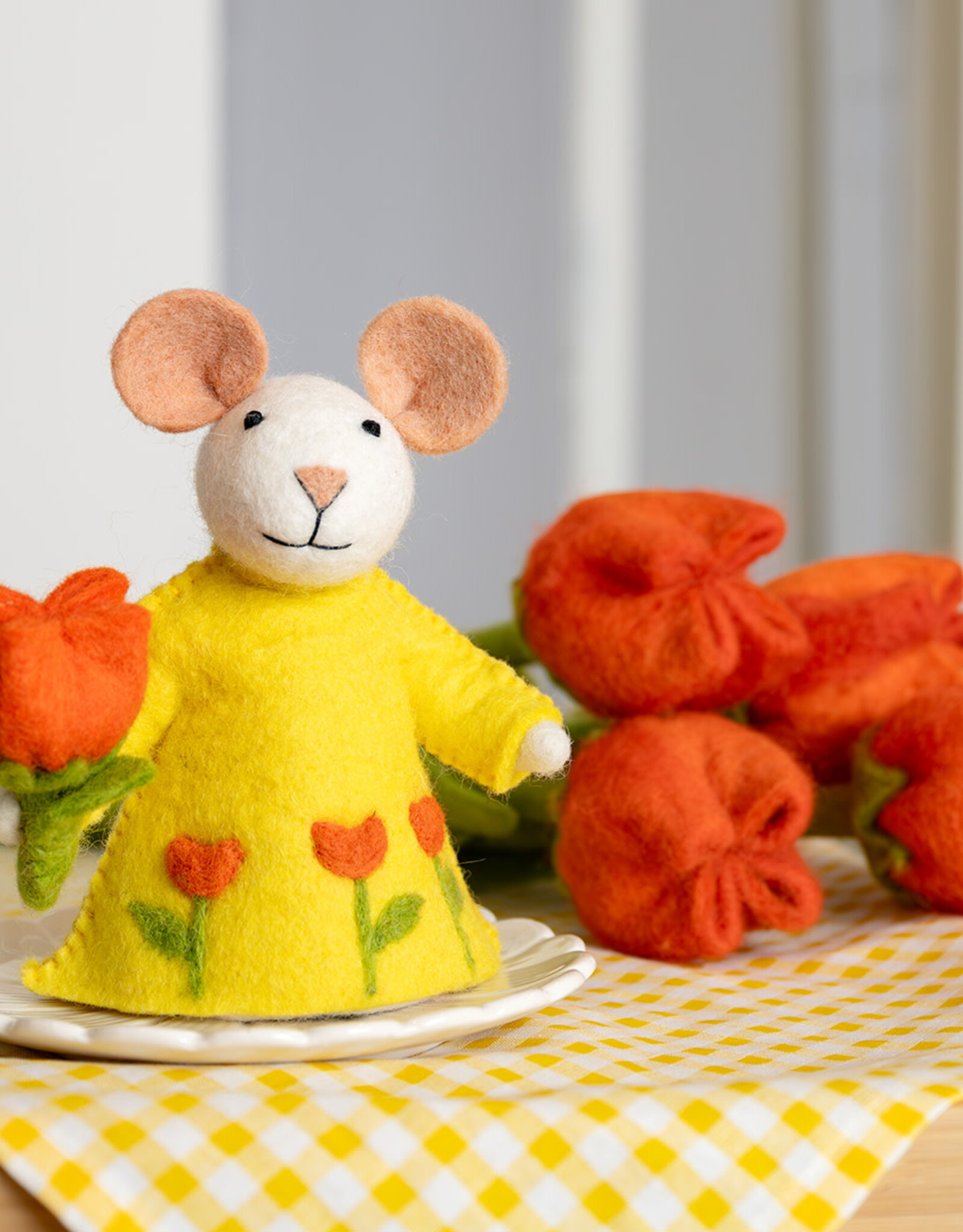 Sjaal met Verhaal Muis met tulp oranje