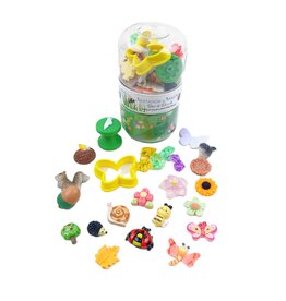 Invitation to Imagine Play Pot Garden