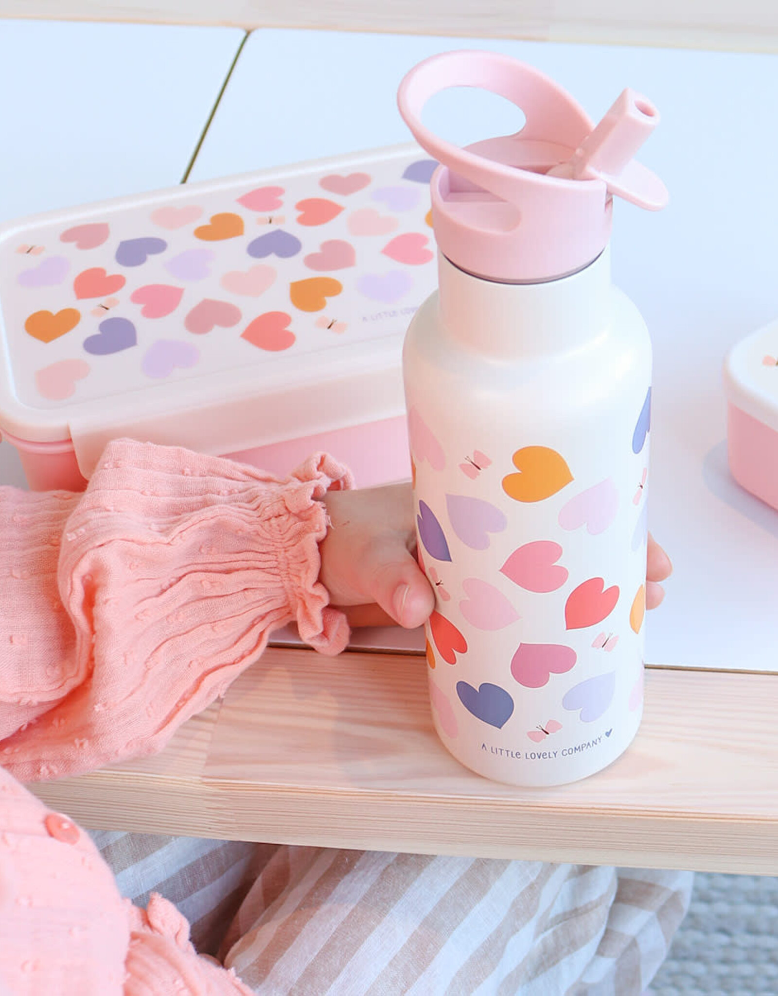 A Little Lovely Company Lunchbox Bento Hartjes