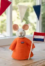 Sjaal met Verhaal Muis met Nedelandse vlag