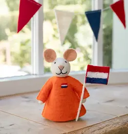 Sjaal met Verhaal Muis met Nedelandse vlag