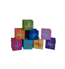 Atelier Nouk Cadeautje Sint vierkant