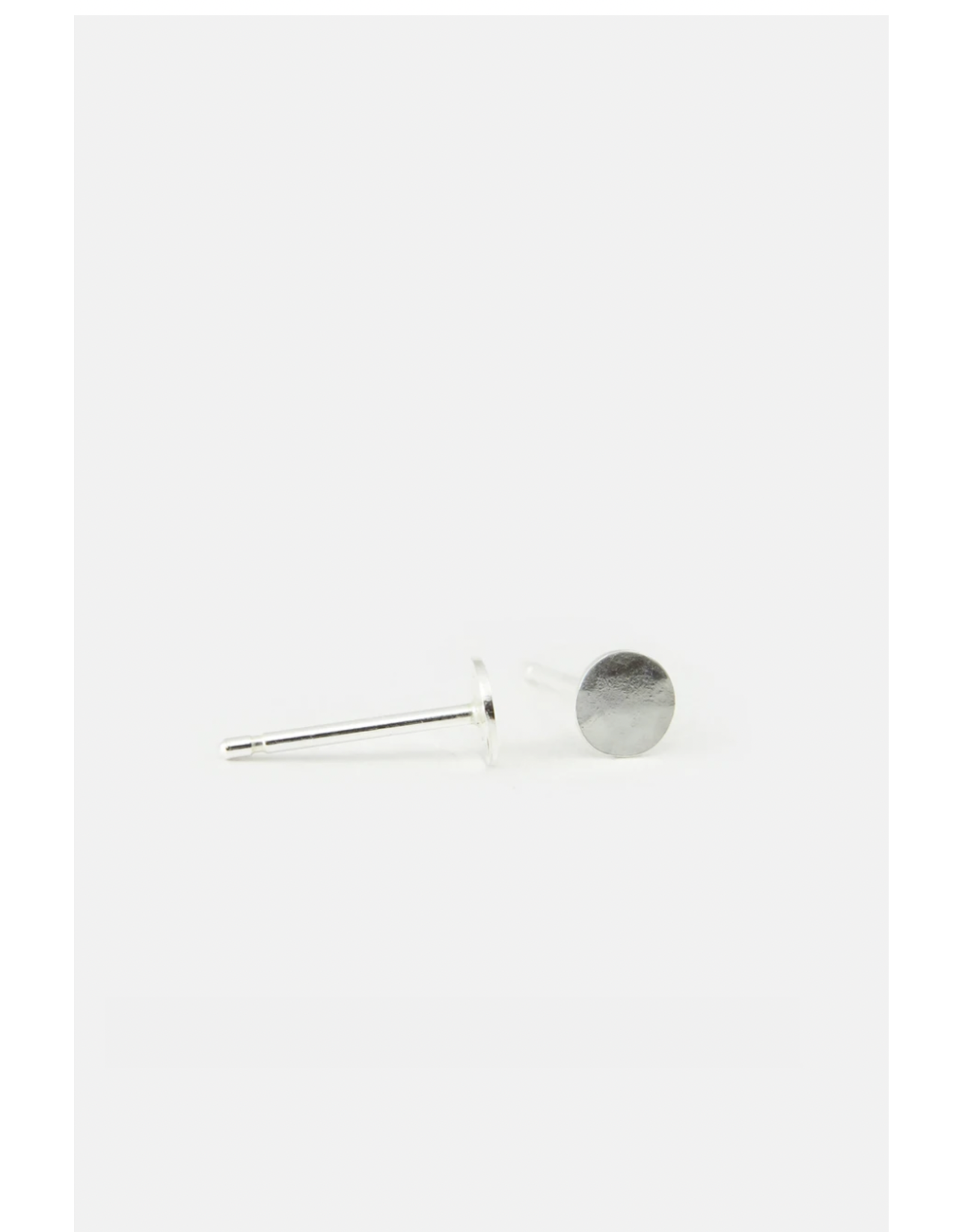 Studio MHL Oorbel MHL - Gehamerd Schijfje - 4mm - Zilver925