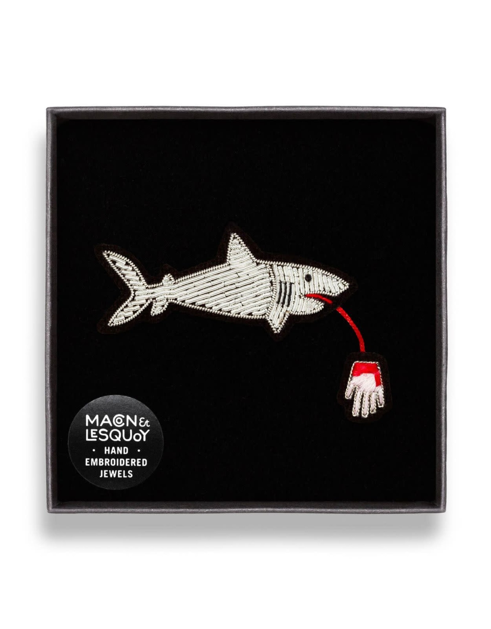 Macon et Lesquoy Broche - Shark