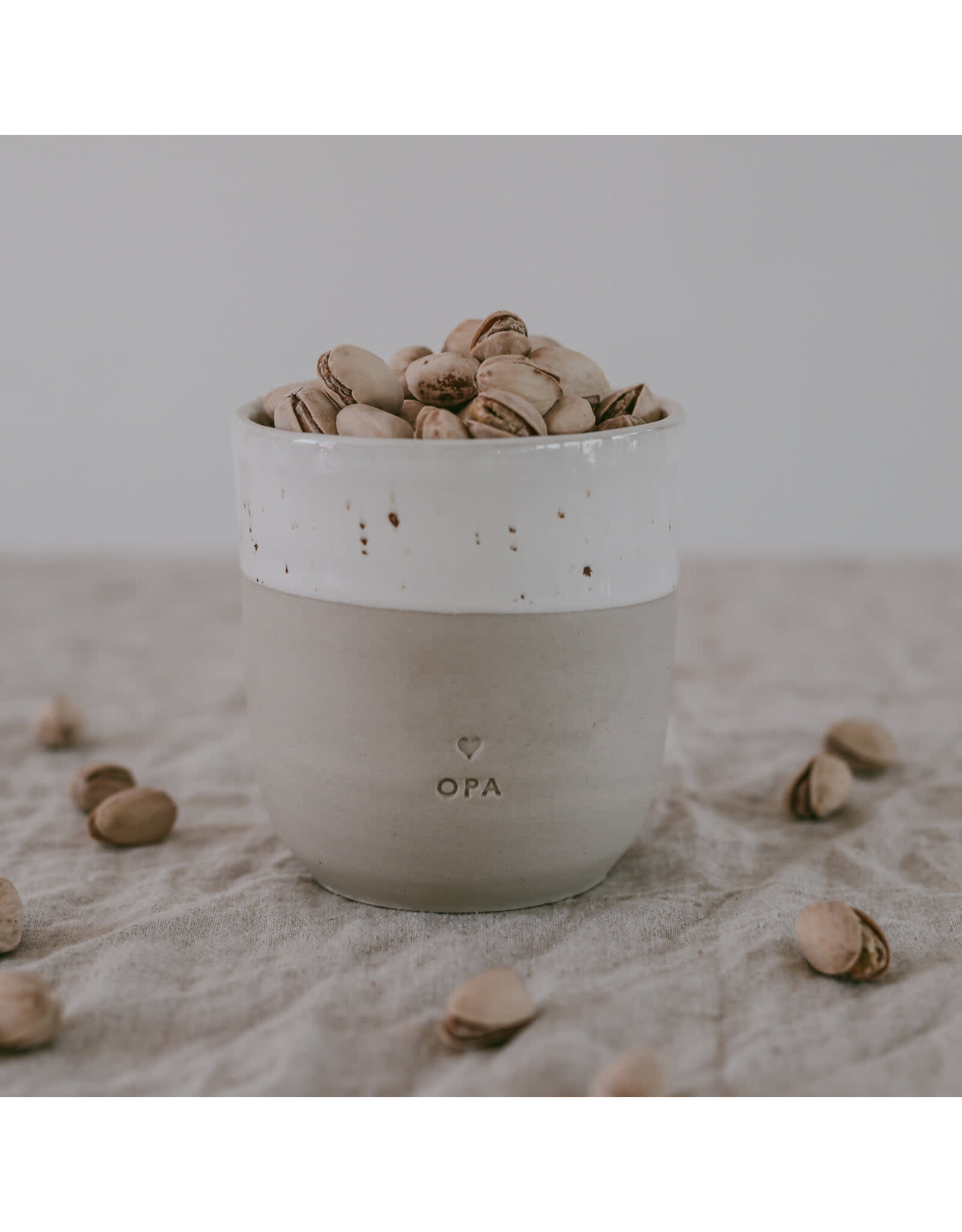 Eulenschnitt Eulenschnitt Mok Opa – handgemaakt keramiek (320ml)