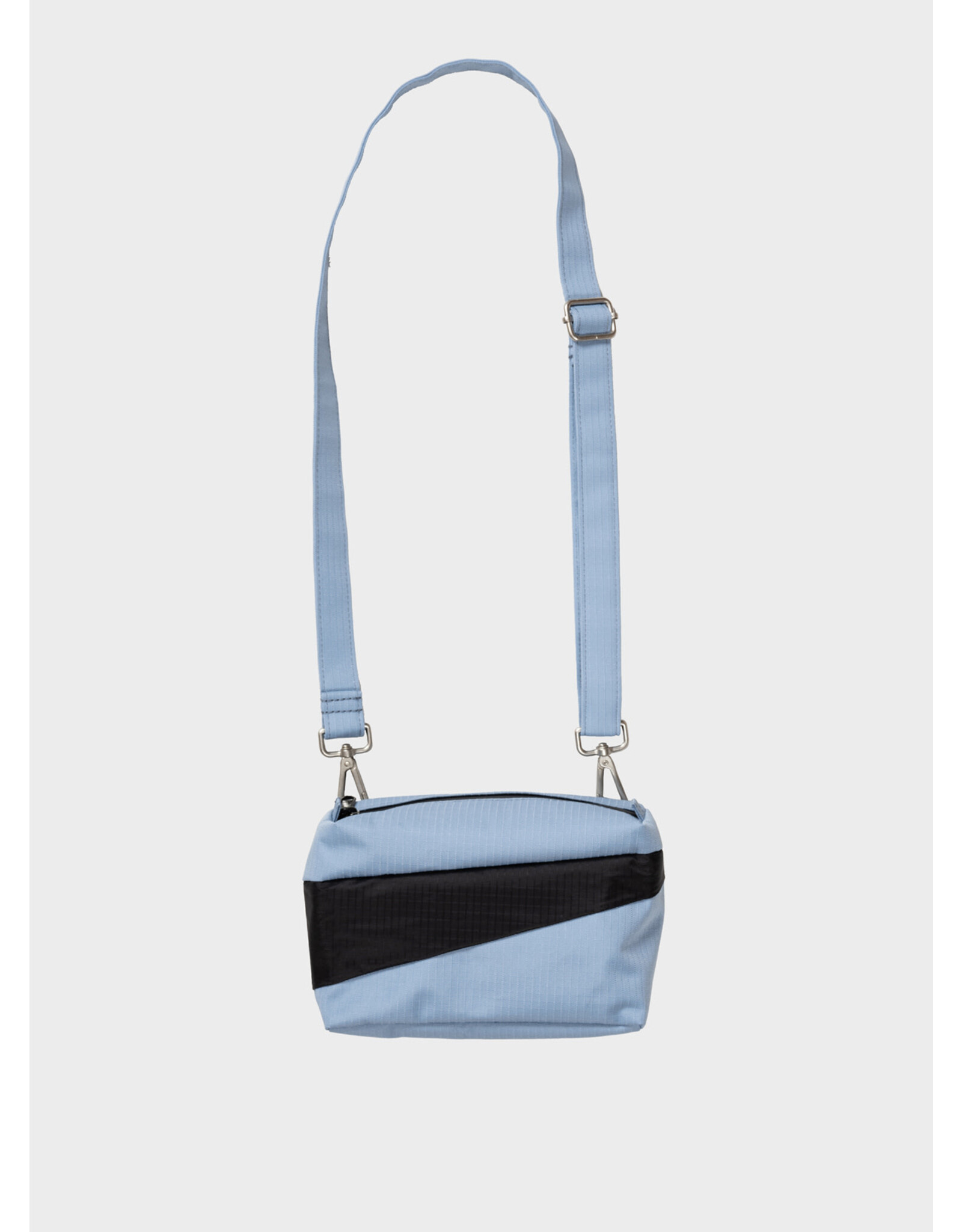 Susan Bijl Bum Bag S, Fuzz & Black  - 13 x 18,5 x 6,5 cm