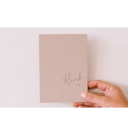 verhalenboetiek Wenskaart - Ik klink op jou - Postkaart + Envelop
