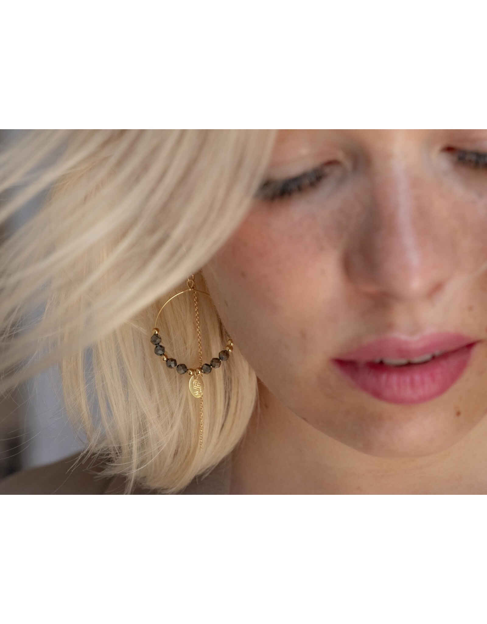 Murielle Perrotti Murielle Perrotti Oorbel