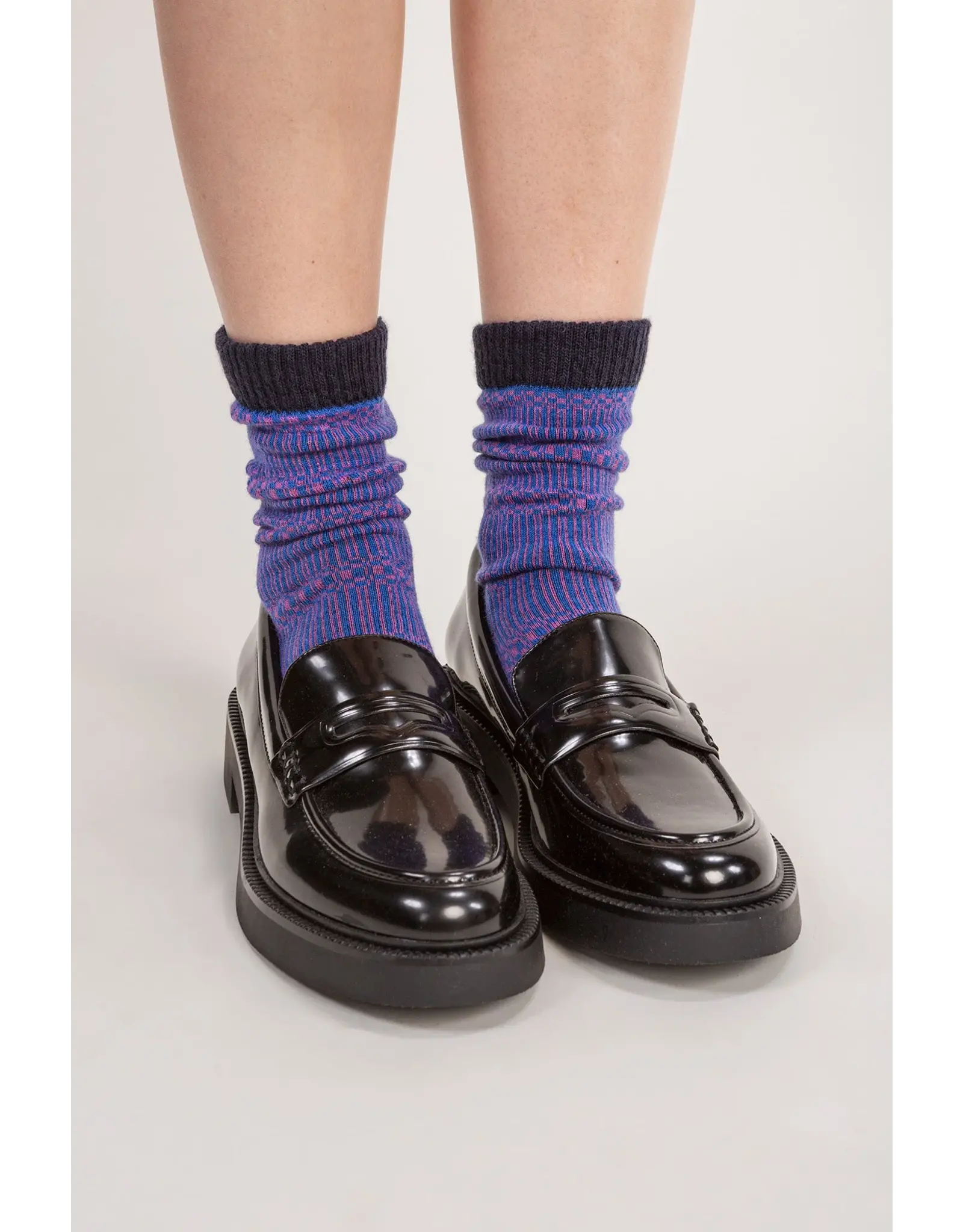 Wolvis Wolvis W24 - Socks Bauhaus - Purple