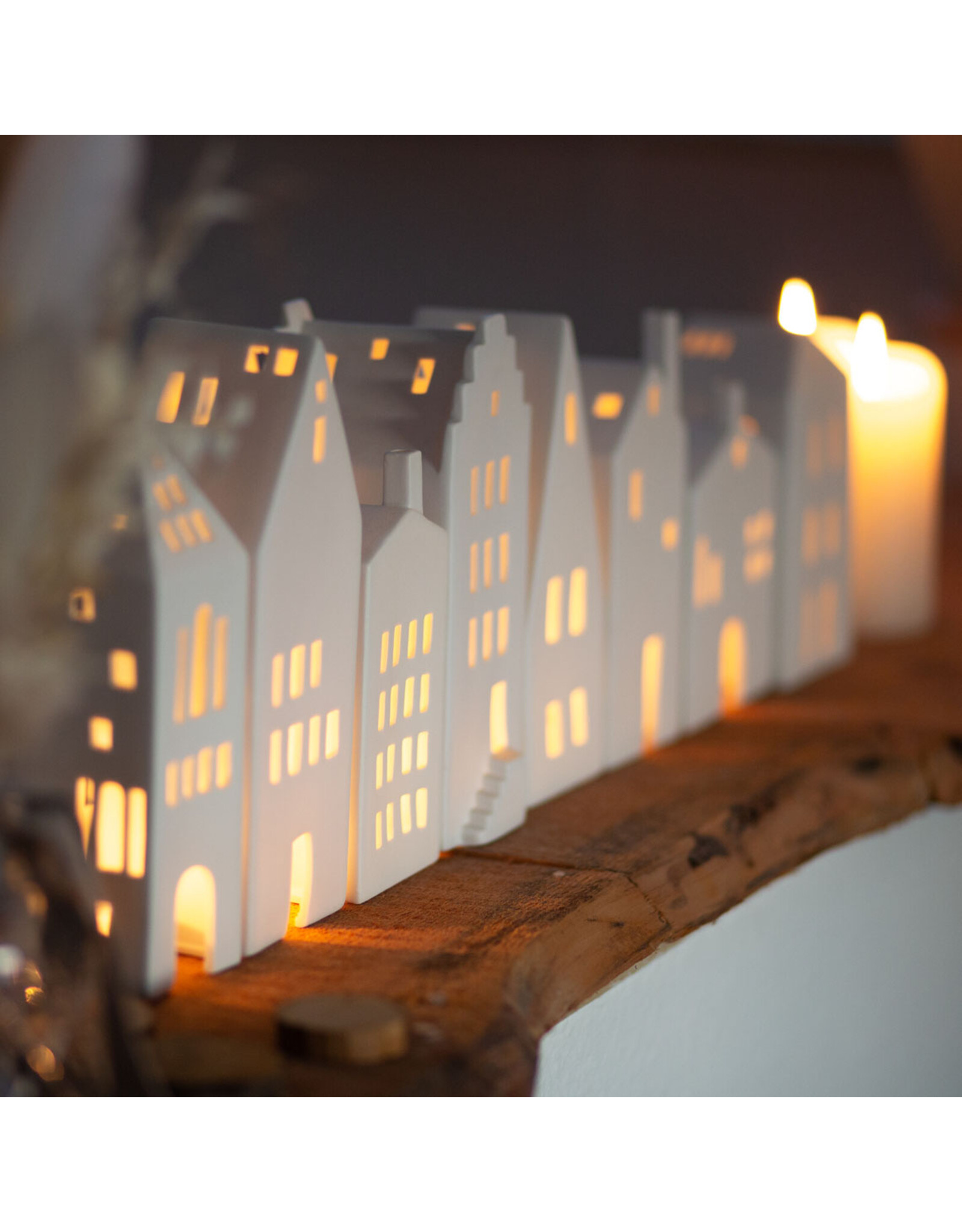 Raeder Lichthuisje M - Grote Deur - 18 x 7,5 x 7,5 cm