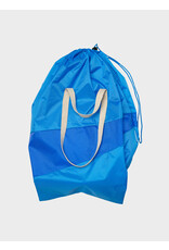 Susan Bijl The Trash Bag, Wave & Yves - 37 x 77 x 33 cm
