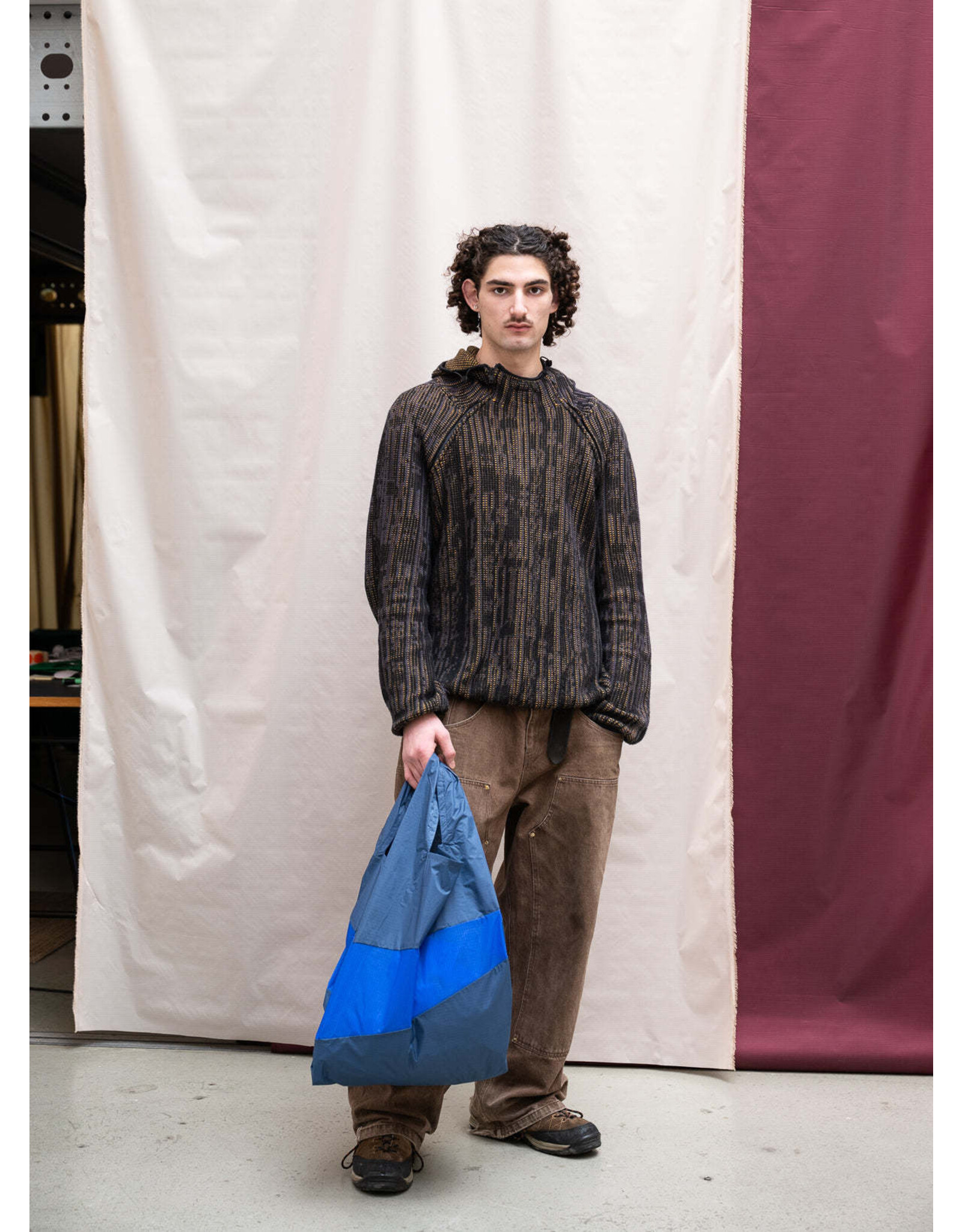 Susan Bijl Shopping bag L, Dark Patrol & Yves - 37,5 x 69 x 34cm