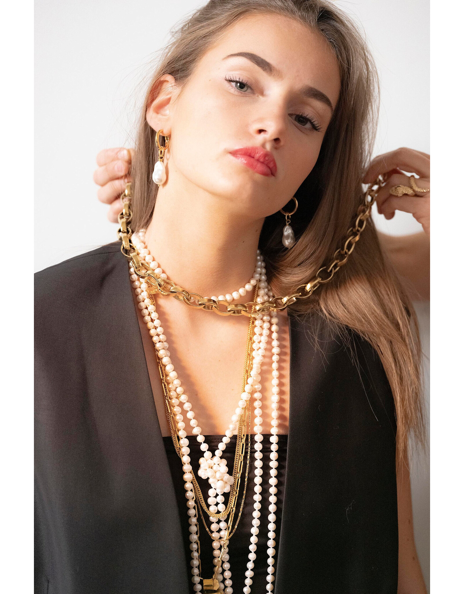 Murielle Perrotti Oorbel MP - Monaco, Creool met Parel - Goud Parel - Sym