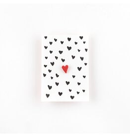 Studio Flash Pin - Lots of Hearts