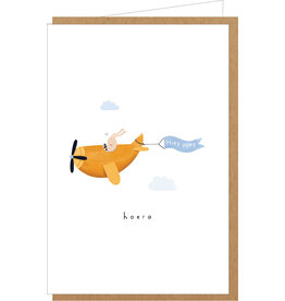 Klein liefs Wenskaart - Konijntje in vliegtuig, Hoera - Dubbele kaart + Envelop