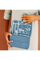 Keecie Lunch break, Painters Blue