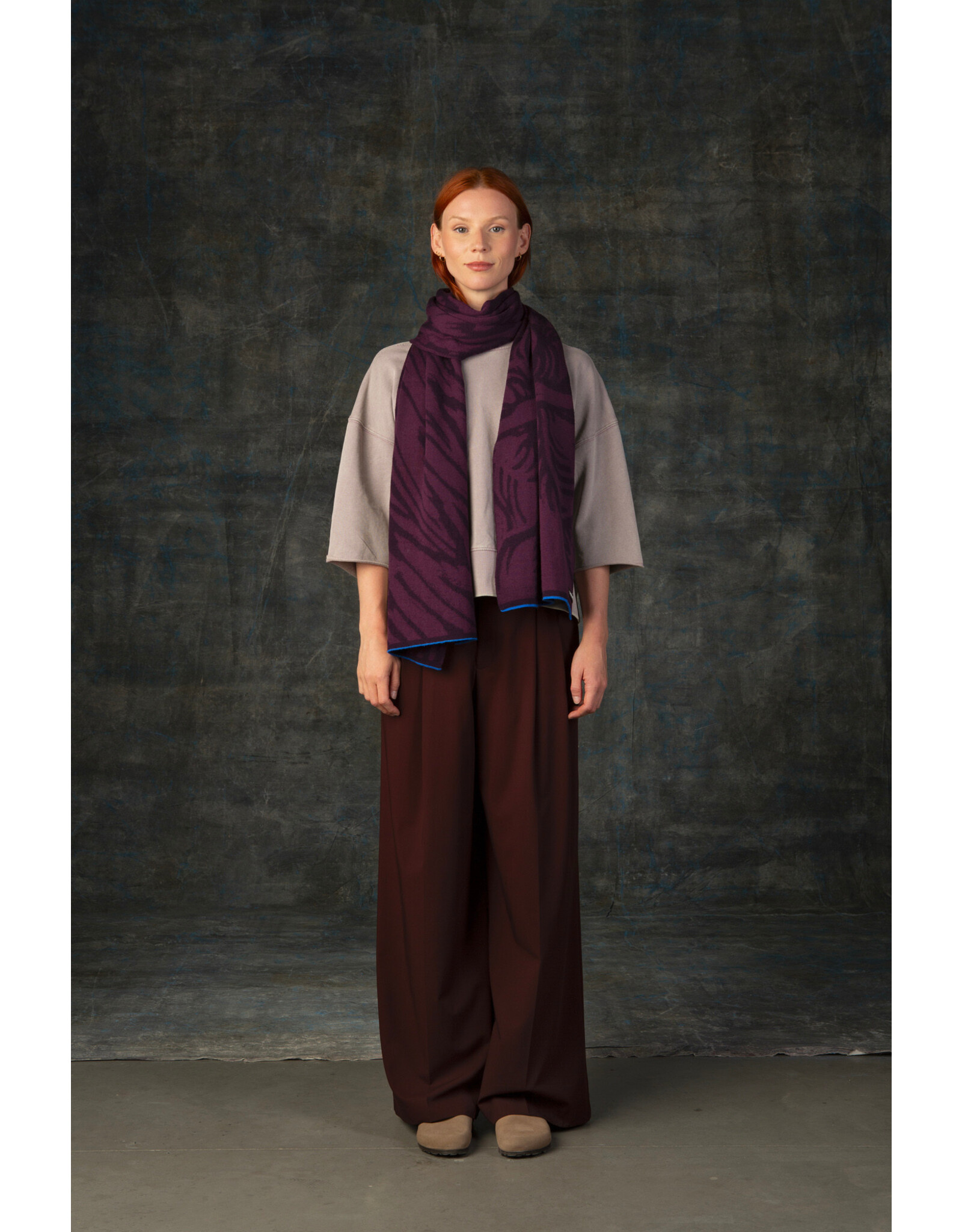 Wolvis Wolvis W25, Cerura Maxi - Blackberry - 200x40cm - 100% Merinowol