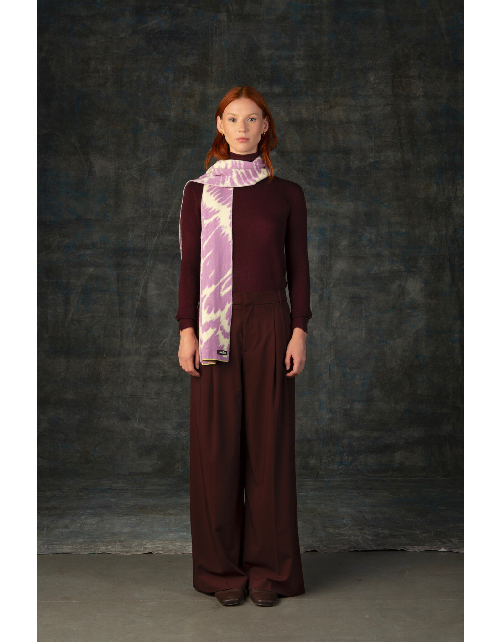 Wolvis Wolvis W25, Furcula Midi, Orchid - 170x25cm - 100% Merinowol