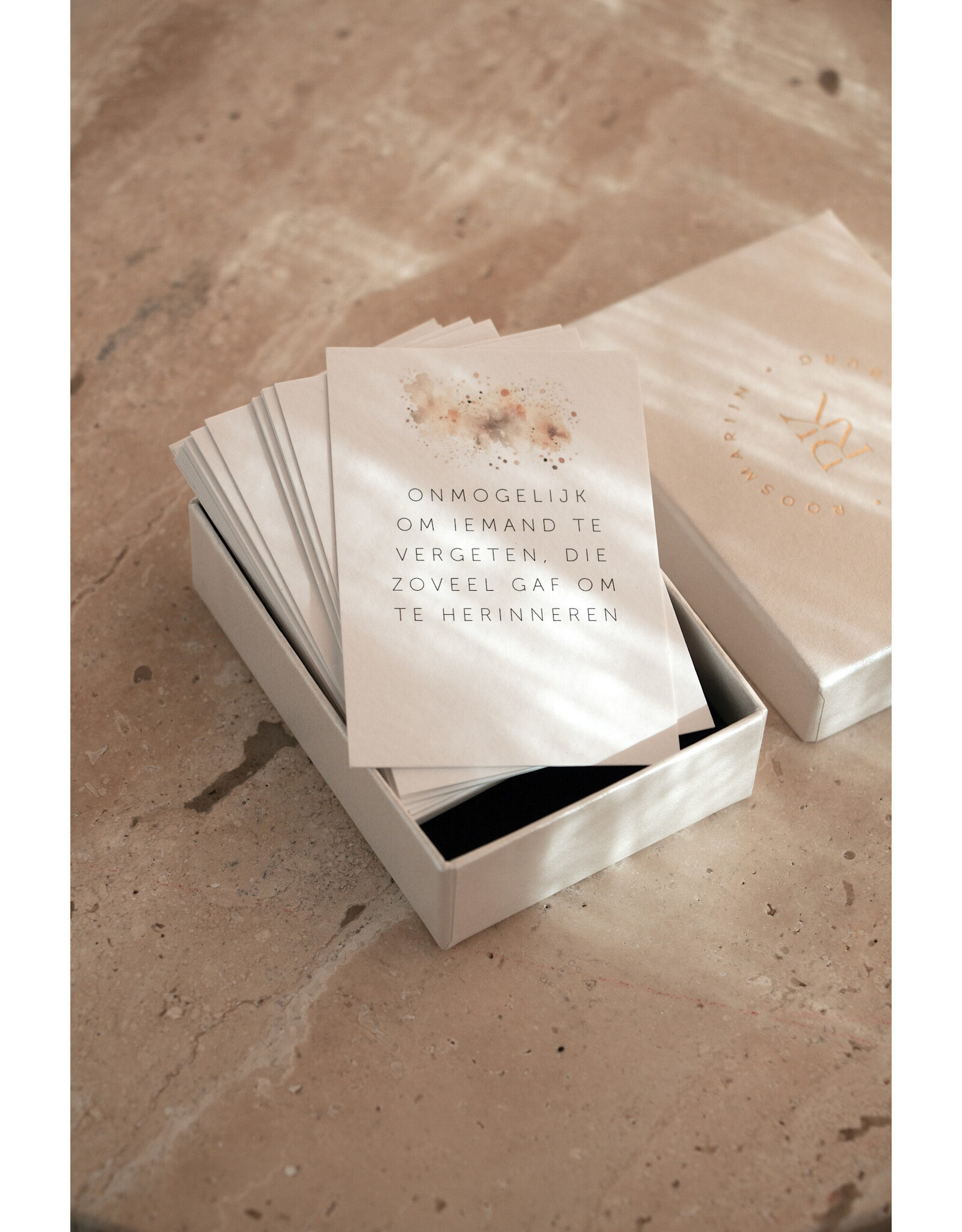 Roosmarijn Knijnenburg Doosje Gemis, Kaartjes