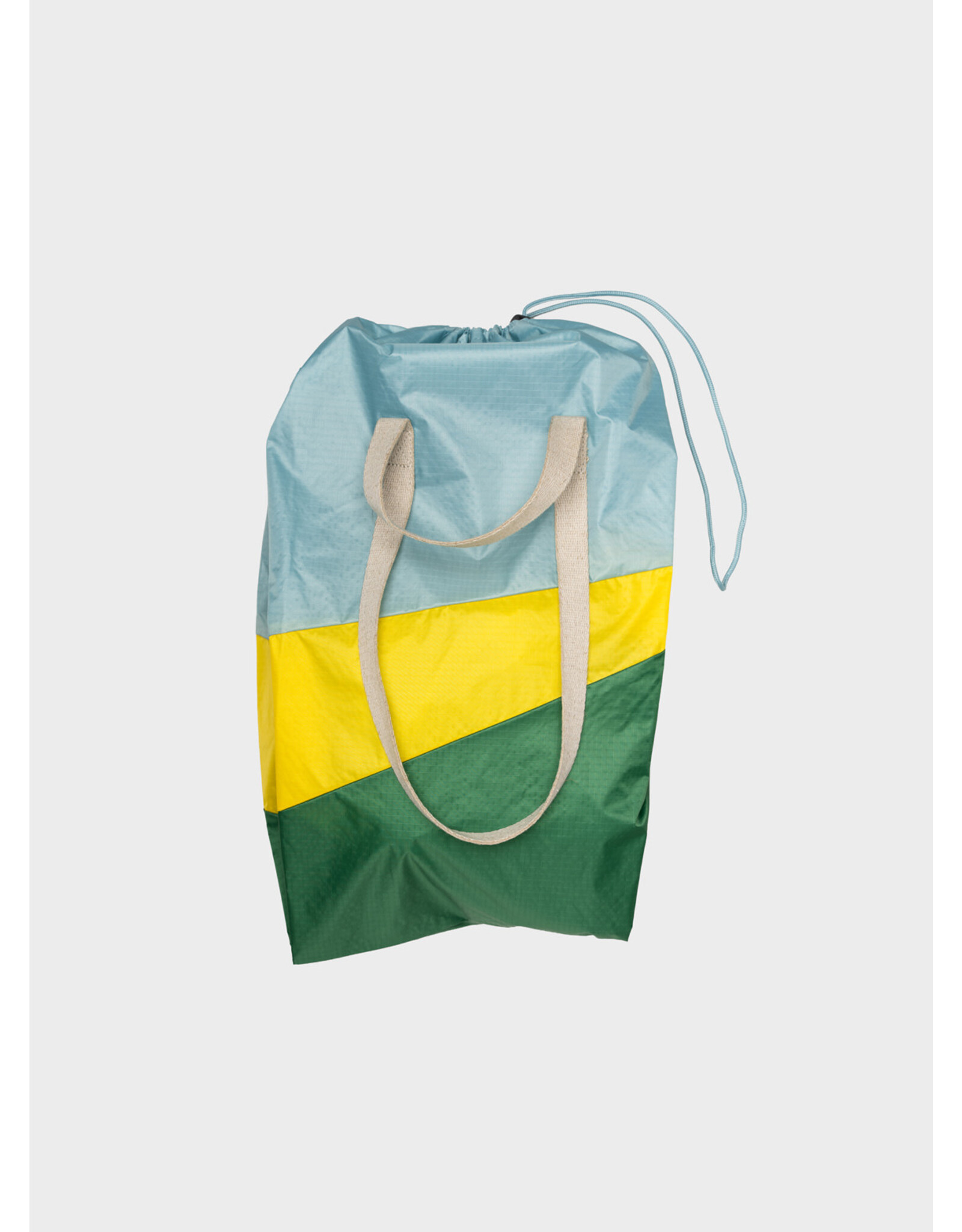 Susan Bijl The Trash Bag M, Francis Tv Yellow & David - 37 x 77 x 33 cm