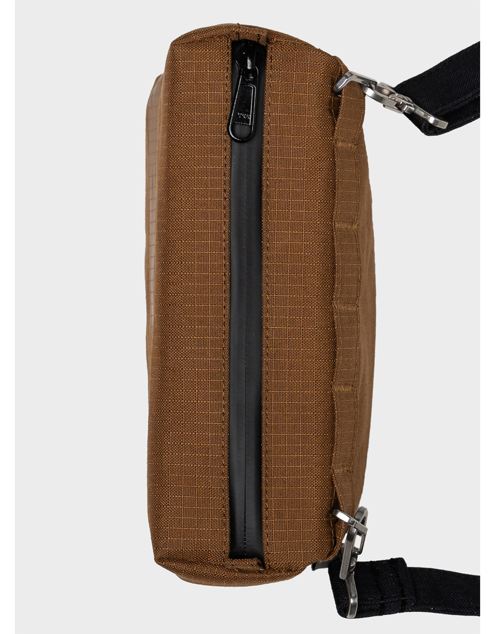 Susan Bijl Bum Bag S, Hazel & Black - 13 x 18,5 x 6,5 cm