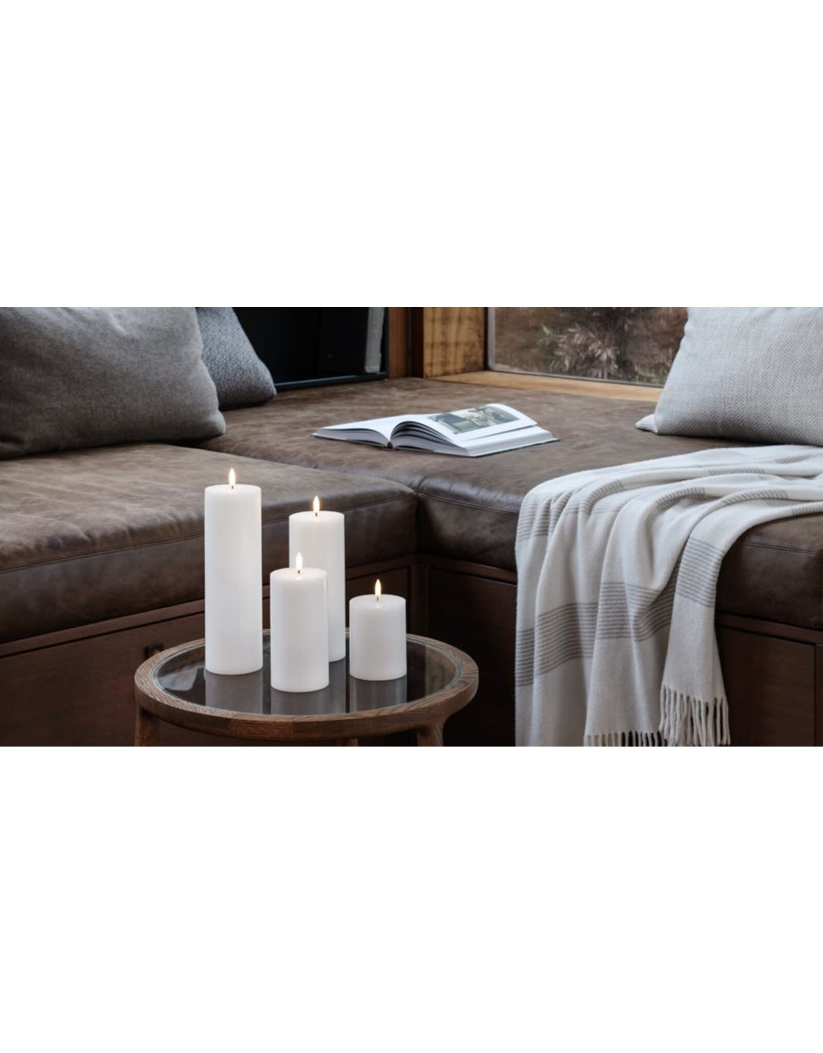 Uyuni Led Pillar Kaars - Nordic White - 7,8x20