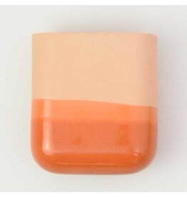 Studio Harm & Elke Muurvaasje Dip - Kort - Oranje 054 - 8 x 8 cm Studio Harm & Elke Muurvaasje Dip - Kort - Oranje 054 - 8 x 8 cm