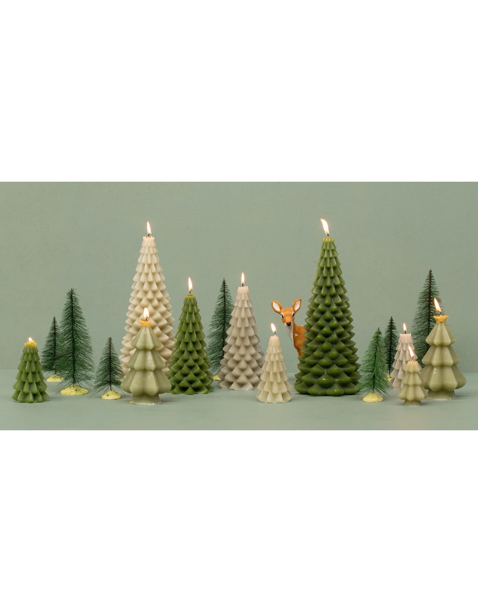Rustik Lys Kaars, Kerstboom M - Leaf Green - 10 x 20 cm