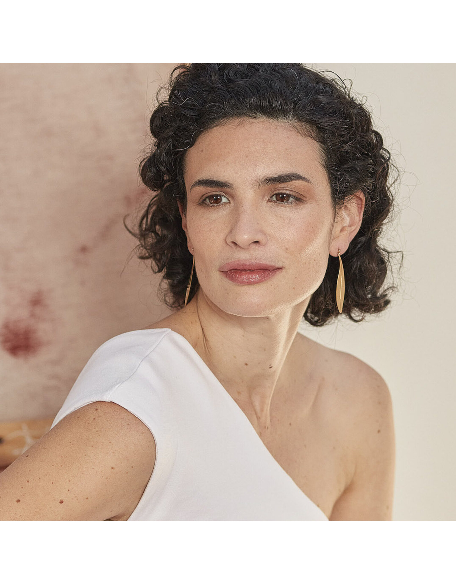 Nadja Carlotti Oorbel Euphorbe - Messing Verguld