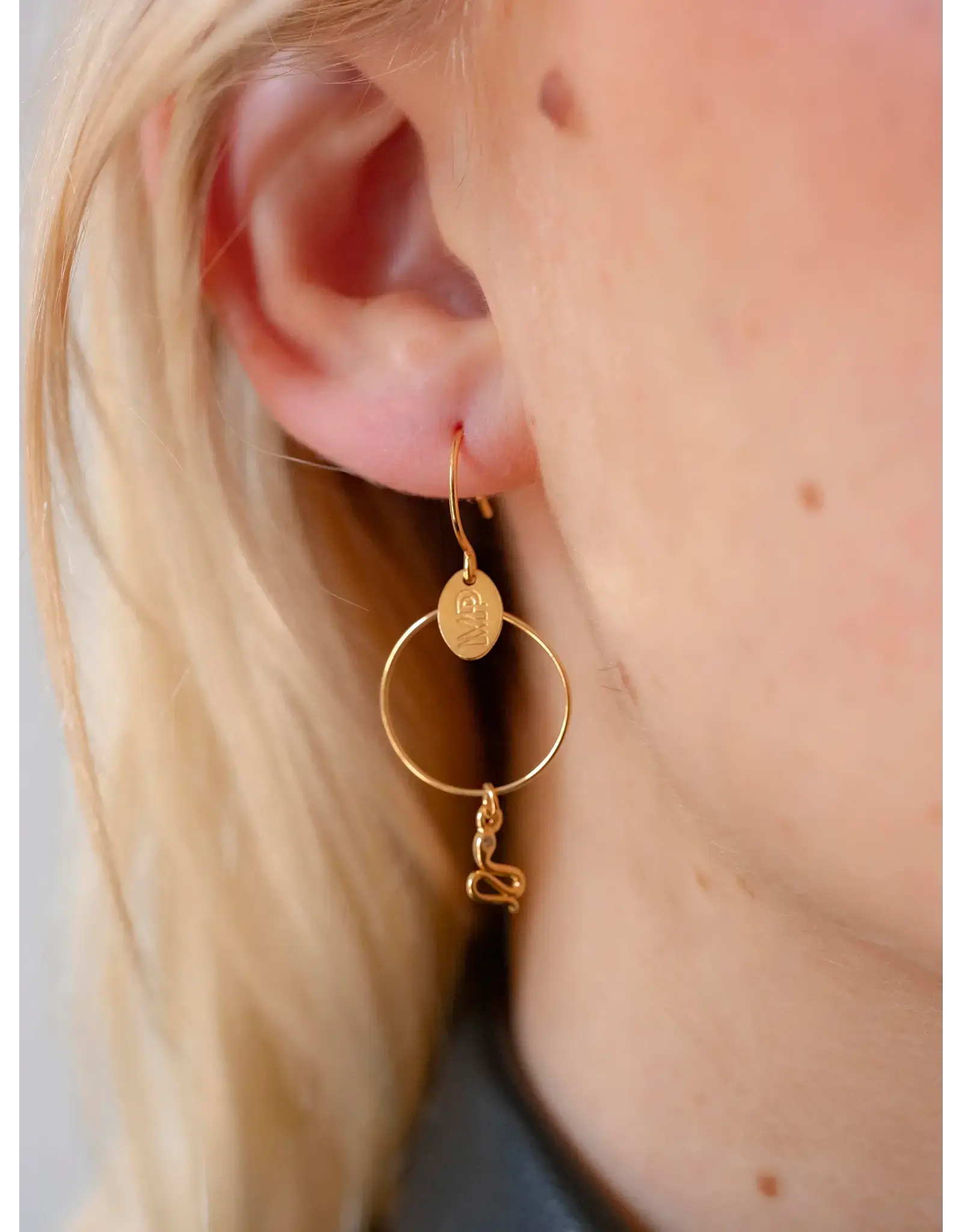 Murielle Perrotti Oorbel MP - Snake, Creool&Ketting - Goud - Asym