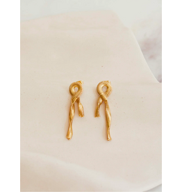 Judith Benita Oorbel - Aava - Messing Verguld (24K)