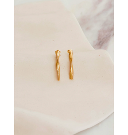 Judith Benita Oorbel - Aava Twist, Mini - Messing Verguld (24K) Judith Benita Oorbel - Aava Twist, Mini - Messing Verguld (24K)