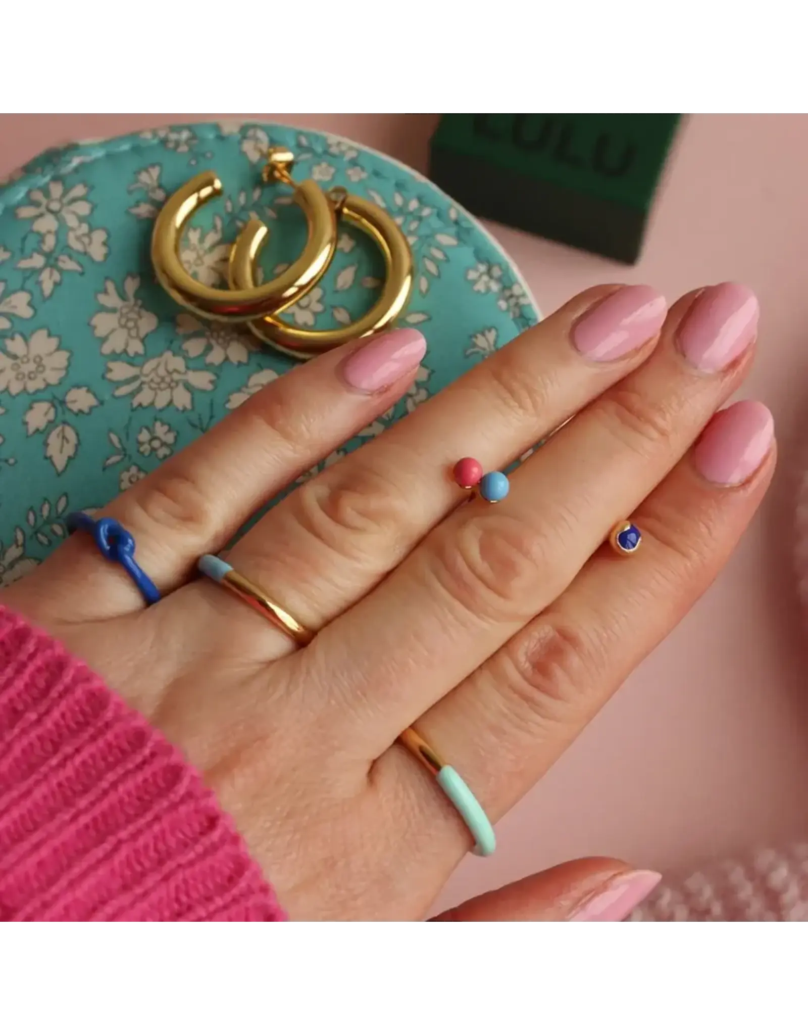 Lulu Copenhagen Oorbel Stud - Double Color Ball, Light blue/ Coral Pink - Single