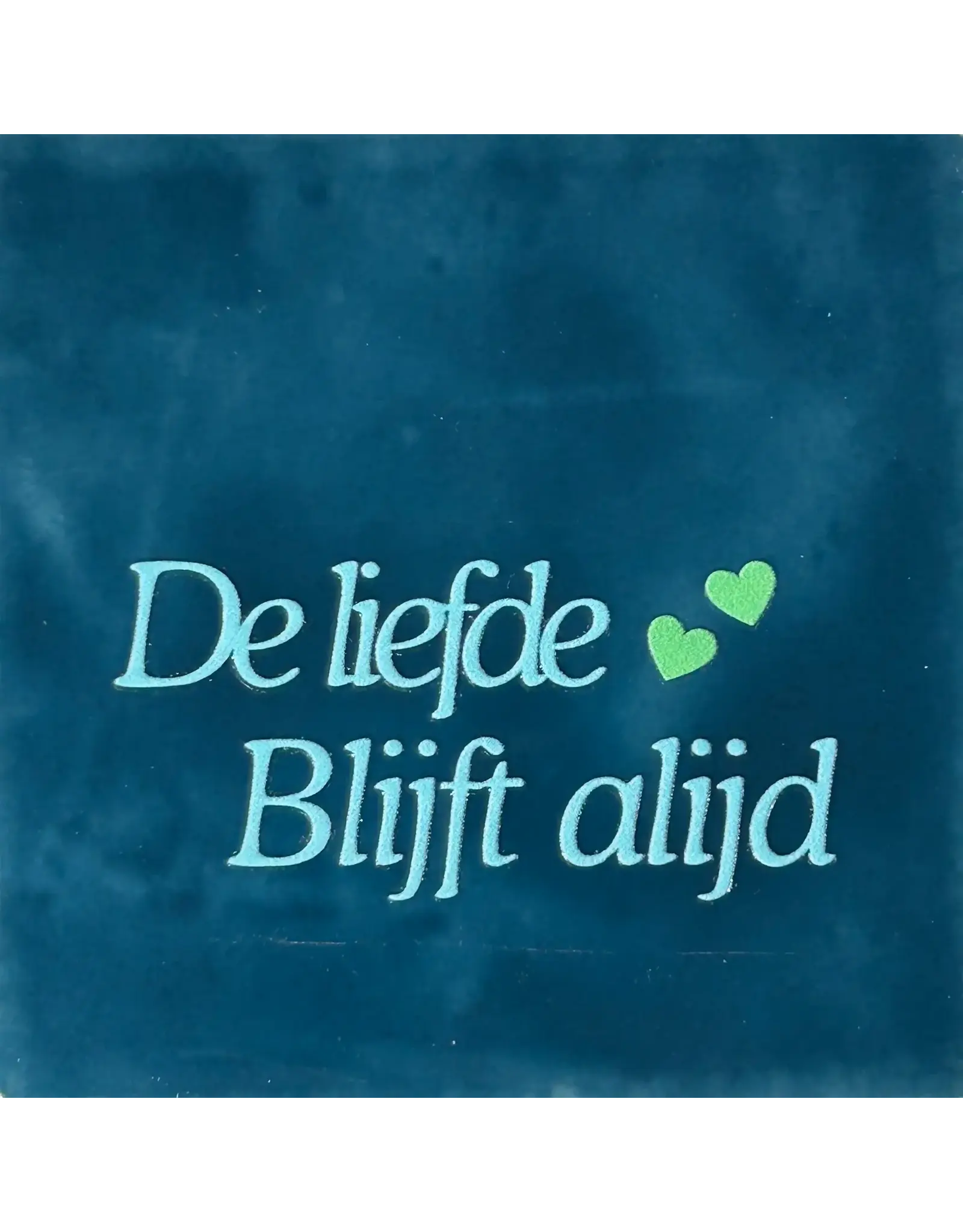 Yett Tegeltje - De liefde blijft altijd, Donkerblauw/Warmblauw - 10x10