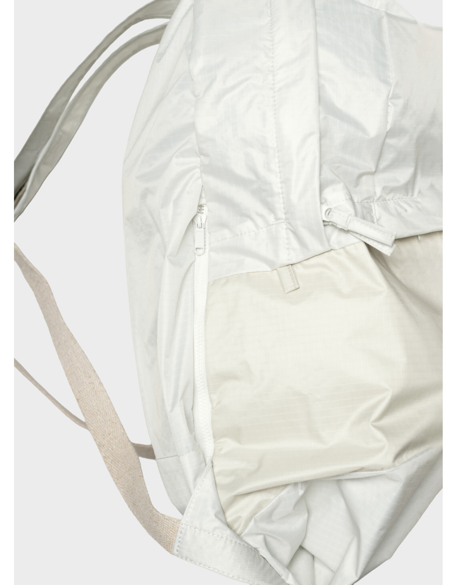 Susan Bijl Foldable Backpack ZERO L, Cloud - 54 x 28 x 15 cm