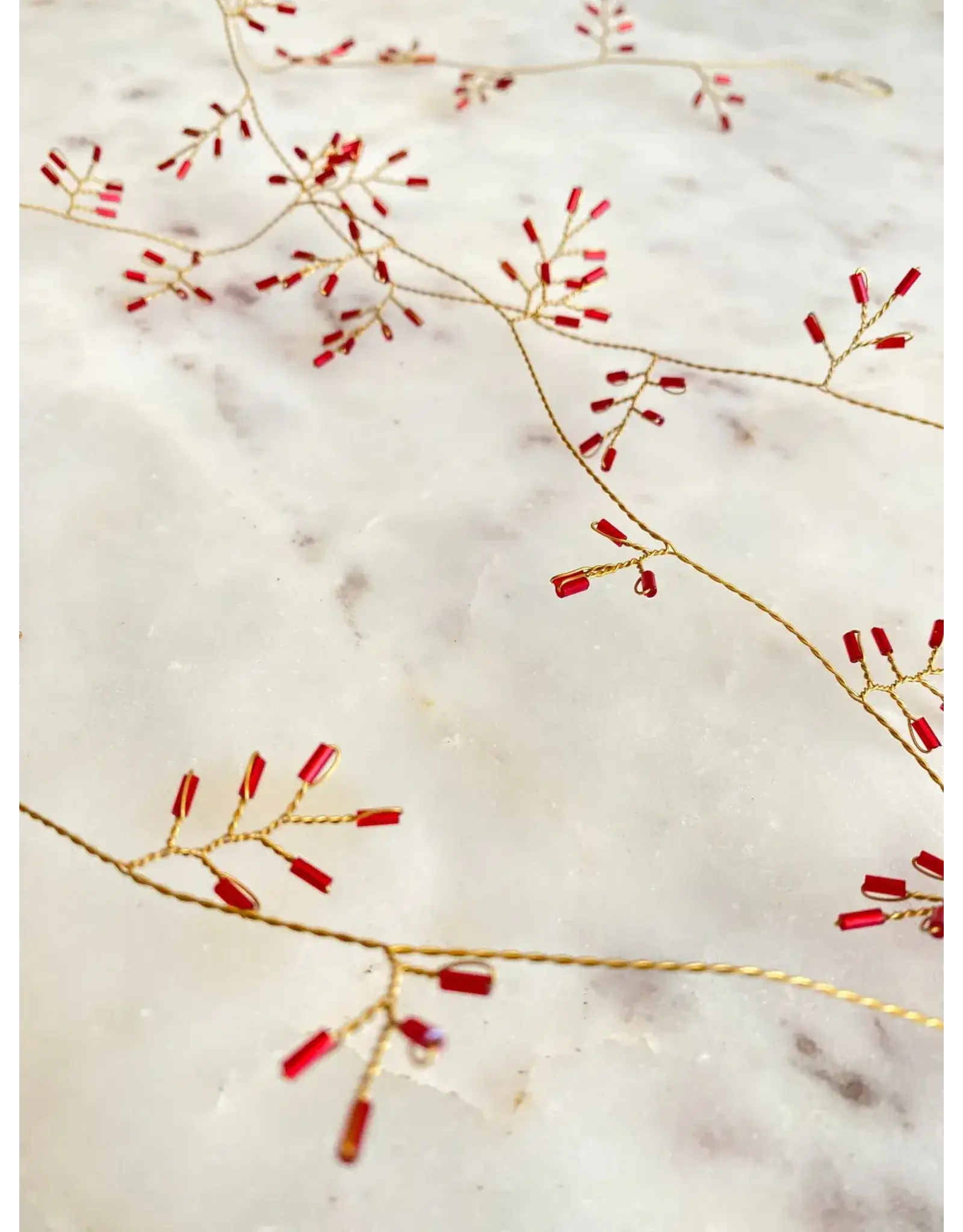 De weldaad Slinger, Red Beads - 180cm